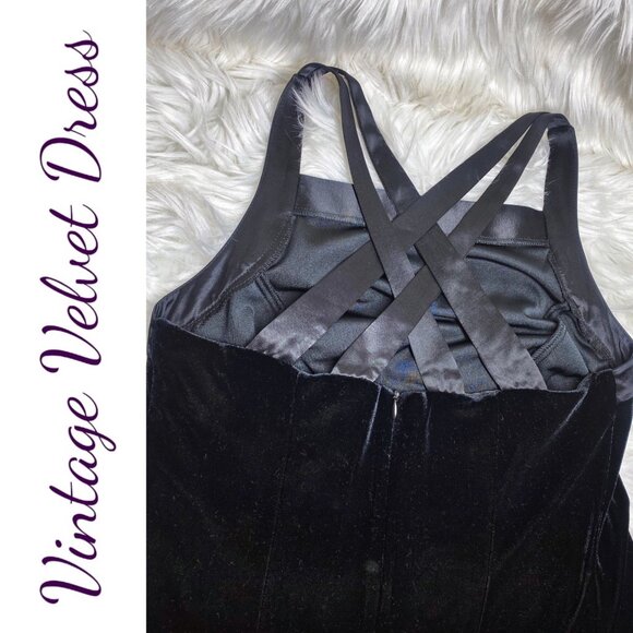 CDC PETITES VINTAGE BLACK VELVET Y2K STRETCHY FORMAL DRESS SATIN STRAPPY BACK, 8 - Picture 9 of 9
